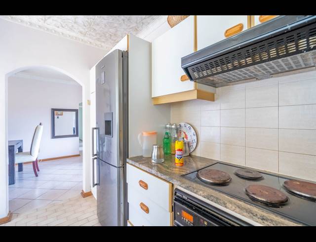 4 BEDROOM HOUSE FOR SALE IN NEW GERMANY